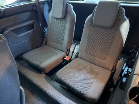 2016 Peugeot 5008 - thumbnail 14