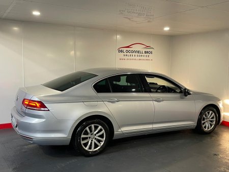 2017 Volkswagen Passat CL 1.6 TDI D7F 120HP 4DR AUTO €13,950 thumbnail