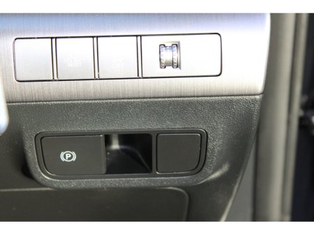 2023 Hyundai Kona 1.6 HYBRID Elegance Auto €30,950 thumbnail