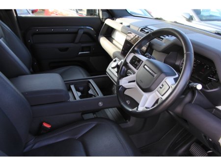 2022 Land Rover Defender - thumbnail 3