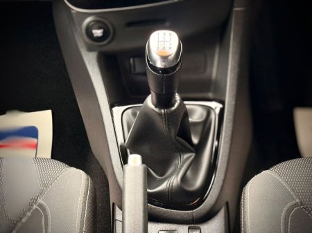 2018 Renault Clio Dynamique NAV 1.2 Petrol // IDEAL STARTER CAR // €10,250 thumbnail