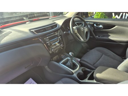 2015 Nissan Qashqai - thumbnail 8