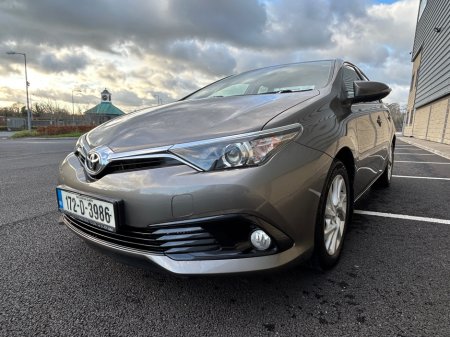 2017 Toyota Auris 1.4 D-4D AURA €11,995