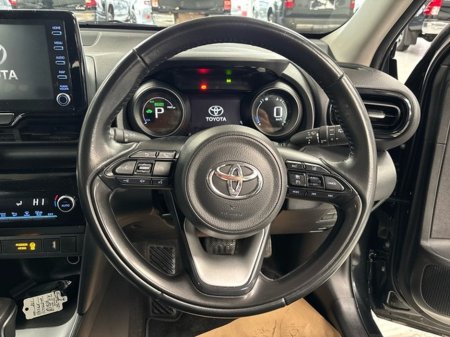 2024 Toyota Yaris Cross LUNA 4DR AUTO €27,950 thumbnail