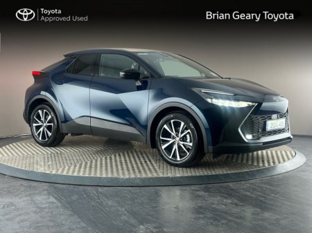 2025 Toyota C-HR HYBRID SPORT