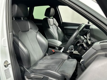 2021 Audi Q5 TFSi E S Line Quattro €39,900 thumbnail