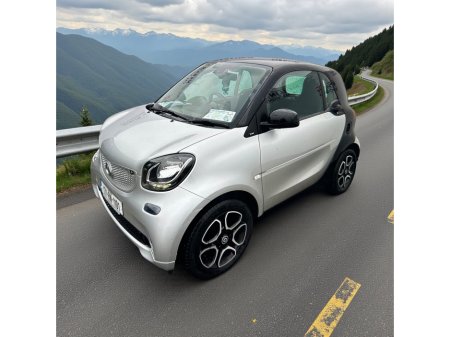2017 Smart Fortwo - thumbnail 1