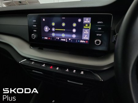 2023 Skoda Octavia - thumbnail 18