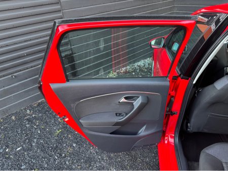 2014 Volkswagen Polo 1.2 TSI AUTO €8,995 thumbnail