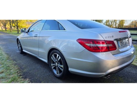2013 Mercedes-Benz E Class E 220 CDI BE Avantgarde Sport A/T €8,950 thumbnail