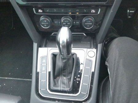 2019 Volkswagen Passat - thumbnail 6