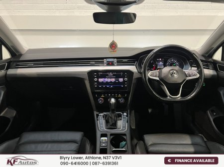 2020 Volkswagen Passat Volkswagen Passat SEL 1.6TDI Auto - 201 Reg €24,995 thumbnail