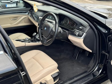 2012 BMW 5 Series - thumbnail 8