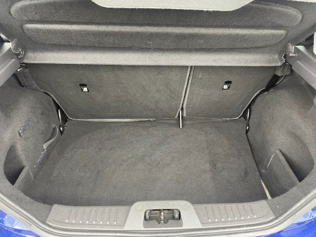 2015 Ford Fiesta - thumbnail 6