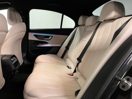 2026 Mercedes-Benz E Class 300e AMG - 20 Inch Alloys - Reversing Camera - Ambient Lighting - Sat Nav - Climate Control - Electric Heated Memory Seats - Keyless Start - Apple CarPlay/Android Auto €89,622