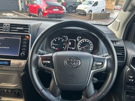 2023 Toyota Landcruiser LAND CRUISER LWB COMM thumbnail