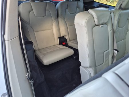 2017 Volvo XC90 - thumbnail 13