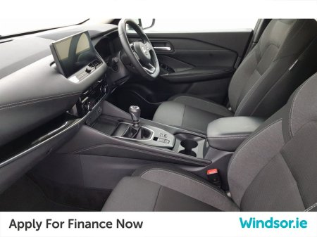 2024 Nissan Qashqai 1.3 PET MILD HYBRID SV PREMIUM €32,495