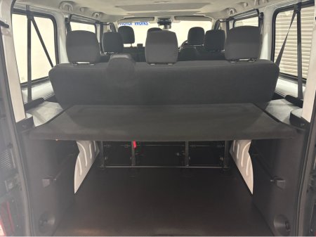 2024 Renault Trafic - thumbnail 17