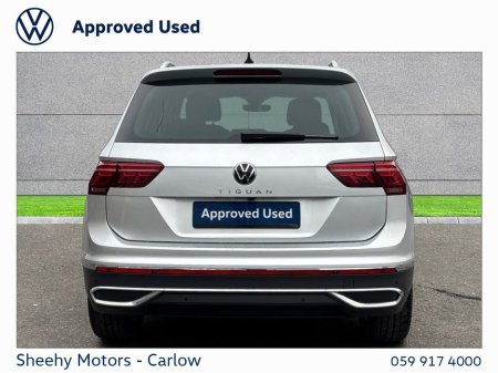 2024 Volkswagen Tiguan 2.0 TDI 150HP Elegance €41,950 thumbnail
