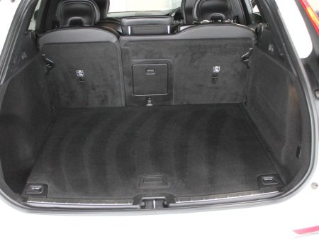 2019 Volvo XC60 - thumbnail 14