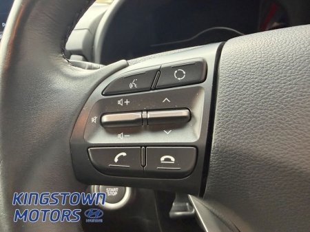 2020 Hyundai Kona Kauai EV Premium 2 Tone 5DR Auto €16,750 thumbnail