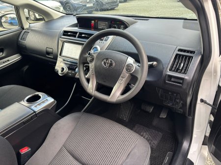 2020 Toyota Prius - thumbnail 12