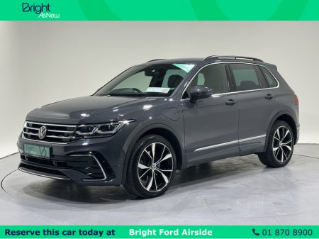 2023 Volkswagen Tiguan - thumbnail 3