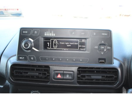 2021 Citroen Berlingo  €13,500 thumbnail