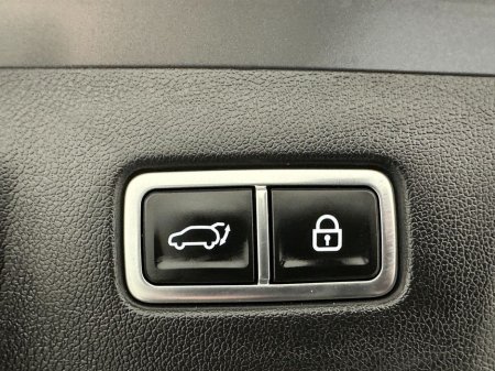 2023 Kia Sorento SAM Plug In Hybrid 4x4 7 Seater €49,800 thumbnail