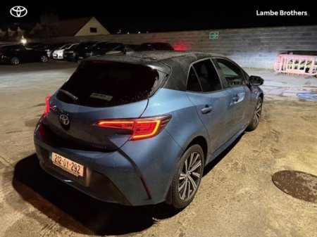 2021 Toyota Corolla - thumbnail 5