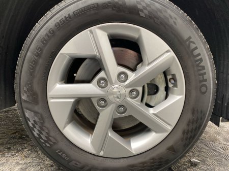 2024 Hyundai Kona 1.6 HYBRID Signature Auto €25,995 thumbnail