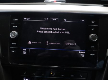 2022 Volkswagen Arteon - thumbnail 22