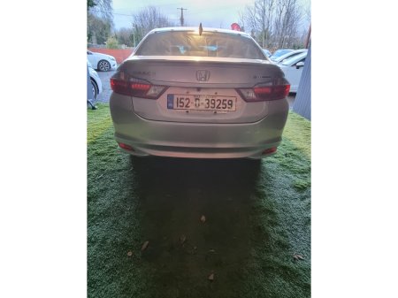 2015 Honda Grace - thumbnail 6