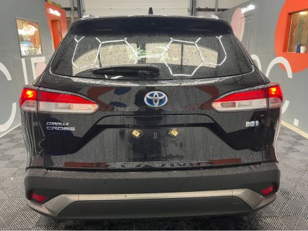 2023 Toyota Corolla - thumbnail 3