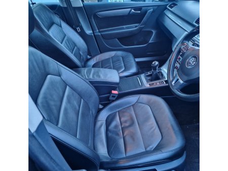 2014 Volkswagen Passat  €6,450 thumbnail