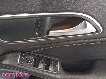 2018 Mercedes-Benz CLA Class - thumbnail 18