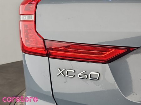 2022 Volvo XC60 Xc60 Core T6 Recharge Awd Auto Core Recharge T6 350 253+145 Twin Engine 18.8 kWh PHEV Start/Stop thumbnail