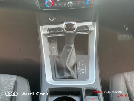 2024 Audi Q3 - thumbnail 15