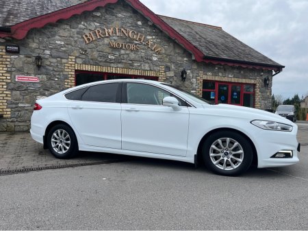 2017 Ford Mondeo 2.0 TDCI ZETEC ECO S/S 150PS 5DR thumbnail