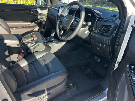 2026 Isuzu D-MAX - thumbnail 14