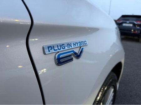 2020 Mitsubishi Outlander - thumbnail 15