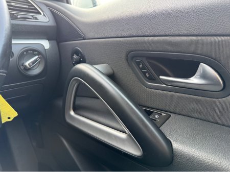 2016 Volkswagen Scirocco 1.4 TSI BLUEMOTION 125PS 3DR €12,950 thumbnail