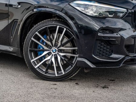 2022 BMW X5 XDRIVE45E M SPORT €60,950 thumbnail