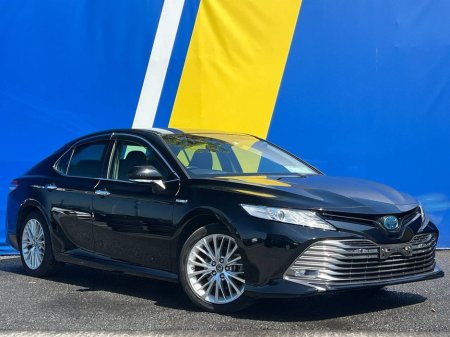 2018 Toyota Camry G-LEATHER 2.5 HYBRID // HEADS-UP DISPLAY // ADAPTIVE CRUISE CONTROL // 18