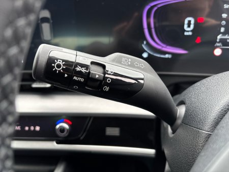 2025 Kia Sportage - thumbnail 14