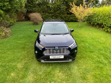 2021 Toyota Rav4 - photo 5