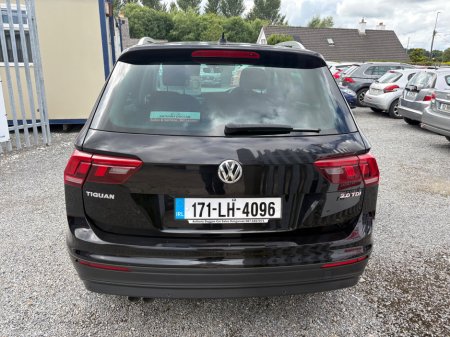 2017 Volkswagen Tiguan 2.0 TDI 150HP BMT Highline €19,995 thumbnail