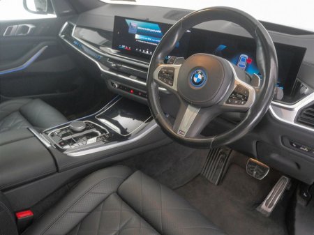 2023 BMW X5 - thumbnail 6