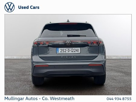 2025 Volkswagen Tiguan - thumbnail 14